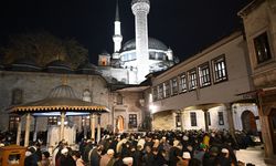 Eyüp Sultan Camisi'nde üç ayların başlaması dolayısıyla dua edildi
