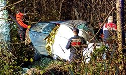 Giresun'da dere yatağına devrilen otomobildeki bekçi öldü