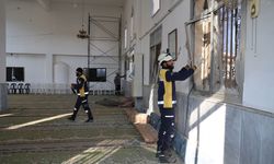 GÜNCELLEME - Suriye'nin Humus ilinde bir camide meydana gelen patlamada 5 kişi öldü, 21 kişi yaralandı