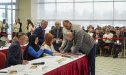 İBB ihalesini gerçekleştirdiği 250 taksi plakasından 98'ini sattı