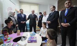 İstanbul'da 2 hastanede yapılan 'hastane sınıfı' törenle açıldı