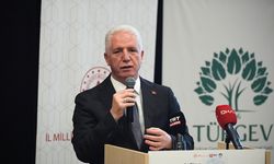 İstanbul'da Gazze temalı afiş ve resim yarışmasının ödül töreni yapıldı