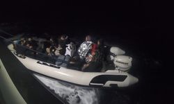 İzmir'de 8'i çocuk 56 düzensiz göçmen yakalandı