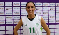 Kadınlar Basketbol 1. Ligi'nin 'emekli' oyuncusu parkede genç sporculara örnek oluyor