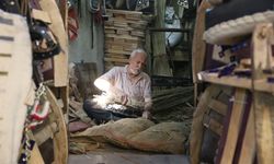 Kahramanmaraş'ta 60 yıllık semerci ustası mesleğini yaşatmaya çalışıyor