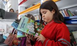 Kırklareli'nde köylere kültür taşıyan gezici kütüphane üç yılda 15 bin kilometre yol yaptı