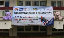 Kosova'da hasta çocukların yüzünü 'süper kahramanlar' güldürdü