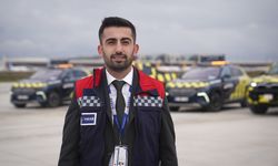 Kuledeki hava trafik kontrolörlerinin yerdeki keskin gözleri