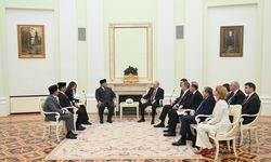 Putin, Endonezya Cumhurbaşkanı Subianto ile stratejik ortaklığı görüştü