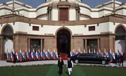 Rusya Devlet Başkanı Putin ve Hindistan Başbakanı Modi'nin görüşmesi başladı