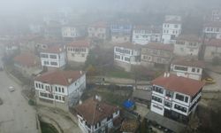 Safranbolu'nun tarihi yapıları sisle kaplandı