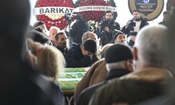 Siirt'te evinde bıçaklanarak öldürülen kadının cenazesi Ankara'da toprağa verildi