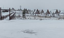 Sivas'ta Yıldız Dağı Kayak Merkezi'nde kar etkili oldu