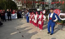 Tekirdağ'da 'özel öğrenciler' halk oyunları gösterisi sundu