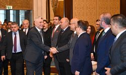 Ticaret Bakanı Bolat, 2. Uluslararası Çevre İletişim Zirvesi'nde konuştu: