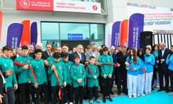 Bakan Bak: Türkiye son yıllarda spor alanında büyük bir atılım gerçekleştirdi