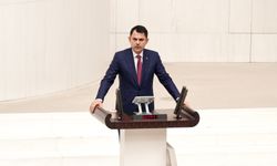 Bakan Kurum: Türkiye, asrın felaketini, asrın destanına dönüştürmüştür