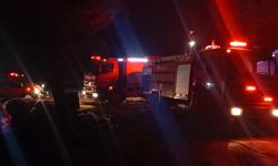 Bursa'da işçilerin kaldığı baraka, alev alev yandı