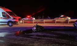 Çanakkale'de 2 otomobil çarpıştı: 5 ölü, 1 yaralı