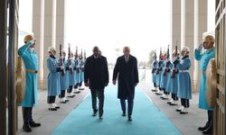 Cumhurbaşkanı Erdoğan, Sudan Egemenlik Konseyi Başkanı el-Burhan'ı resmi törenle karşıladı / Ek fotoğraflar