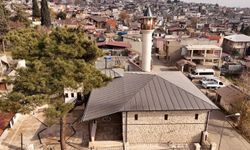 Depremde ağır hasar alan Duraklı Camisi, yeniden cemaatle buluşuyor