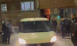 Evde 4 silah ve 600 mermi ele geçirildi; 2 gözaltı