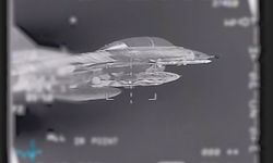 F-16'dan atılan ASELSAN KGK-84 Kanatlı Güdüm Kiti, hedefi tam isabetle vurdu