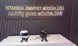 İstanbul- Arnavutköy'de silah zoruyla girdikleri evde iki kişiyi darbederek ziynet eşyalarını gasbeden şüpheliler yakalandı