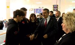 İstanbul- Bakan Tekin: Eğitim öğretim süreçleri siyasi perspektifin ötesinde karar verilmesi gereken bir konu