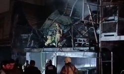 İstanbul - Başakşehir'de 2 katlı iş yerinde yangın -3 / Fotoğraf eklendi