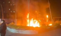 İstanbul - Beylikdüzü'nde çocuk parkı alev alev yandı