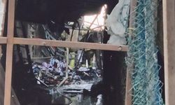 İstanbul- Sultangazi'de tekstil atölyesindeki yangın söndürüldü / Geniş haber