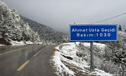 Karabük'ün yüksek kesimlerinde kar yağışı etkili oldu