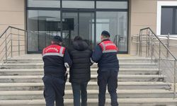 17 ayrı suçtan 80 yıl hapis cezası bulunan firari kadın Kırıkkale'de yakalandı