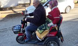 Ağaçtan düşüp omurgası kırılan eşinin en büyük destekçisi oldu