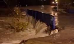 Antalya'da peş peşe hortumlar; seralar yıkıldı, çatılar uçtu/Ek fotoğraflar