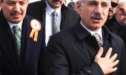 Bakan Uraloğlu: Bölünmüş yol ağımızı, 30 bin kilometrenin üzerine çıkarmanın gururunu yaşıyoruz