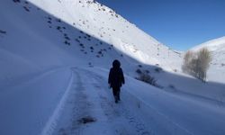 Bayburt'ta kar mesaisi; 44 köy yolu ulaşıma açıldı