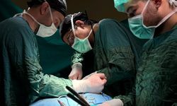 Bitlis'te ilk kez gerçekleştirilen ameliyatlarla sağlıklarına kavuştular