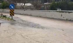Bozcaada'da sağanak etkili oldu