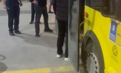 Bursa'da özel halk otobüsü şoförü, kalp krizi geçiren hastayı hastaneye yetiştirdi