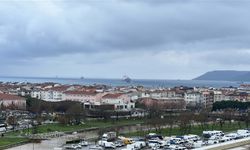 Çanakkale'de boğaz trafiği yeniden açıldı