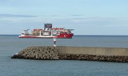 Derin deniz sondaj gemisi 'Yıldırım', Filyos Limanı'na ulaştı