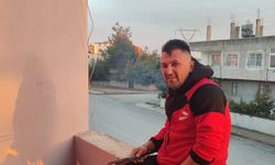 Devrilen traktörün altında kalan sürücü hayatını kaybetti