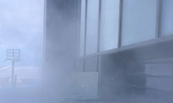 Erciyes Kayak Merkezi'nde eksi 10 derecede sıcak havuz keyfi