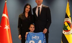 Fenerbahçe, Mert Günok'u renklerine bağladı