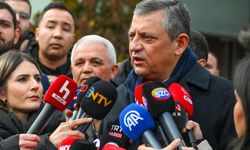 Gazeteci Uğur Mumcu, bombalı saldırıya uğradığı sokakta anıldı / Ek fotoğraflar