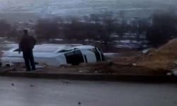 Gaziantep'te işçi servisi devrildi: 10 yaralı