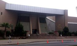 İbrahim Tatlıses, İzmir'de ifade verdi