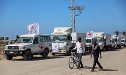 İsrail, Gazze'de alıkoyduğu 9 Filistinliyi daha serbest bıraktı